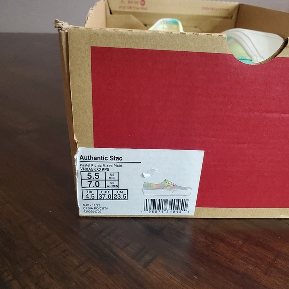 Vans Authentic Stacked Pastel Picnic Mixed Plaid Women 7, Men Size 5.5 - Picture 10 of 10